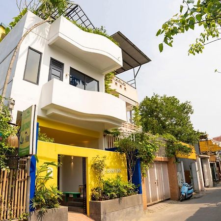 Banh Inn Hue Bagian luar foto